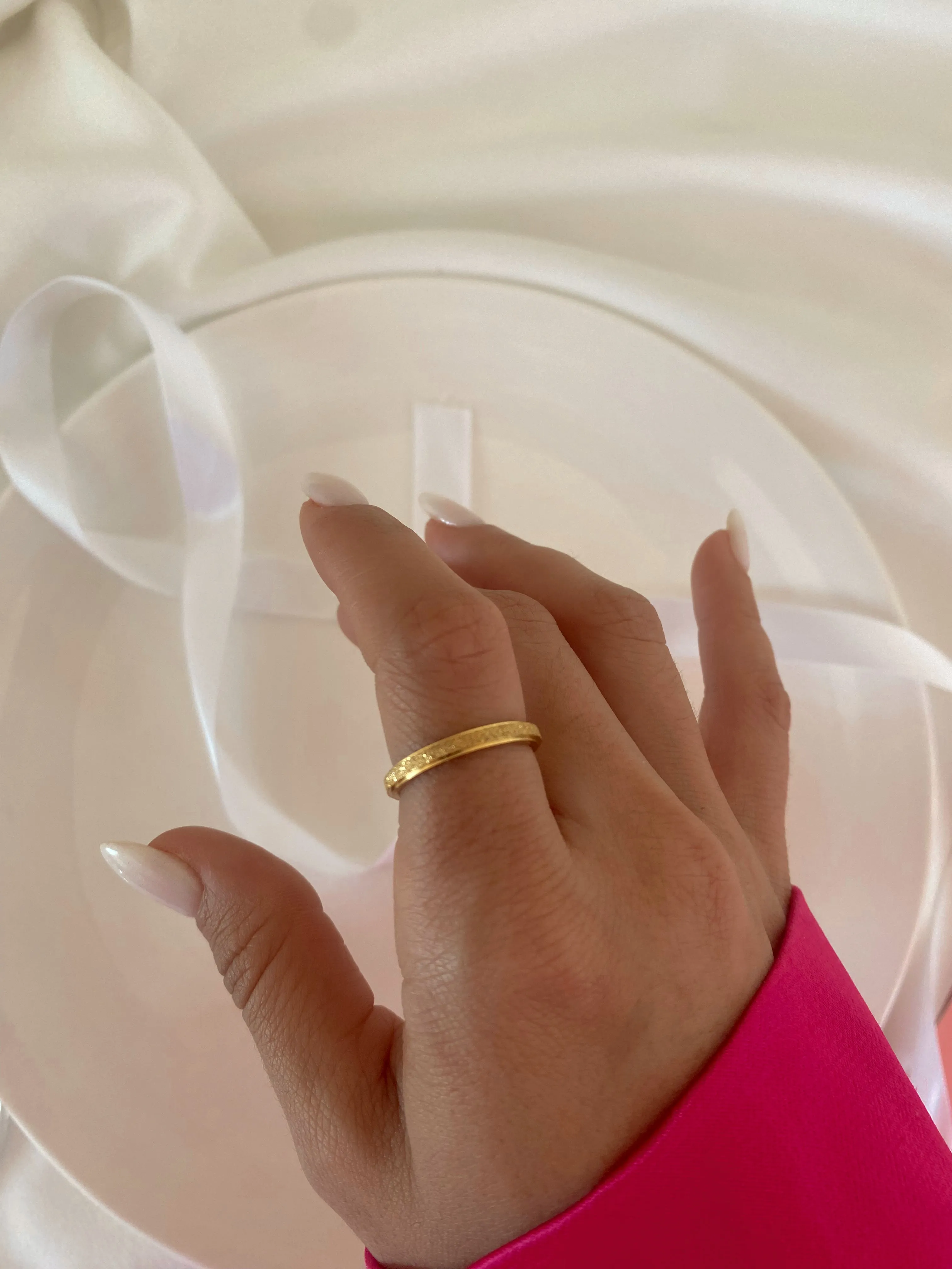 Simple Ring